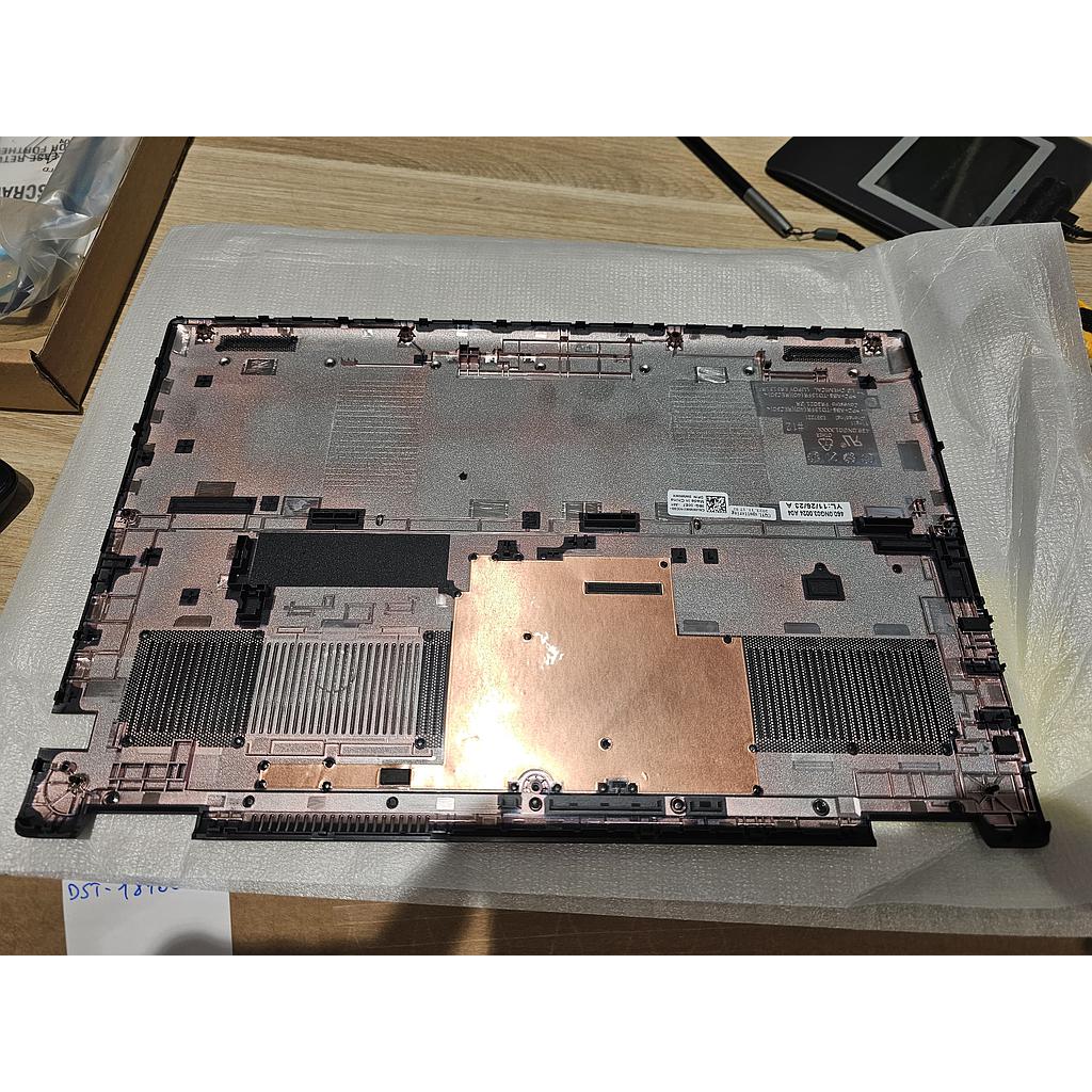 Cover posteriore originale DELL Latitude 3520