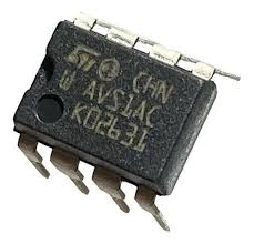 AVS1ACP08 Triac Auto Voltage Switch