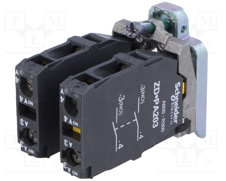 [ZD4PA203] COMMUTATORE JOYSTICK 3A/240VAC IP66 SCHNEIDER ZD4PA203
