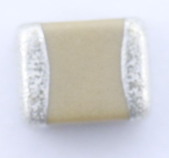 [DST-04823] Condensatore SMD 100NF 250V Ceramico