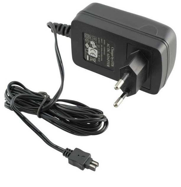 [DST-02147] Alimentatore compatibile di ricambio per Digitalcamera Sony 8,4V 1,5A