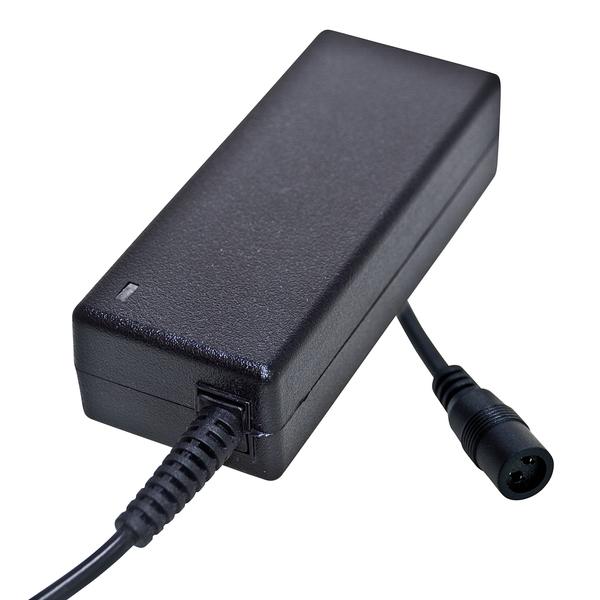 ALIMENTATORE SWITCHING 12Vdc 5A (60W) CON 2 CONNETTORI